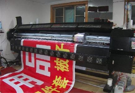 平果喷绘广告分辨率是多少？