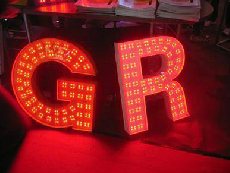 平果LED发光字有哪些优势？